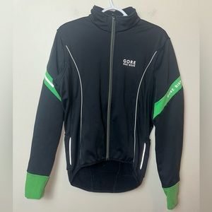 Gore Size M